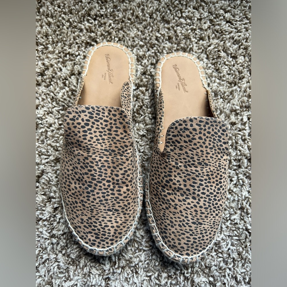 Universal Thread Women's Cheetah Slip On Mule Flats Shoes | 7